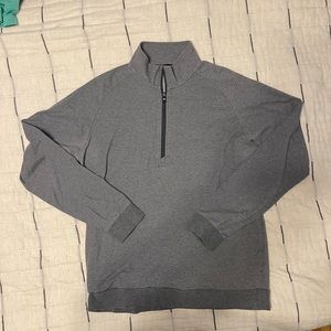 Travis Mathew Quarter Zip Large